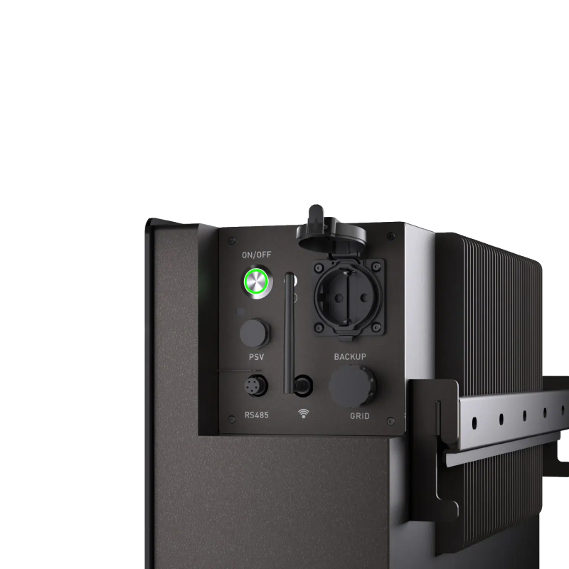 Marstek Venus E thuisbatterij bij een woning met zonnepanelen in de Achterhoek